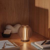 EVA Solo Radiant LED dobíjacia stolná lampa Ø14cm, tmavá